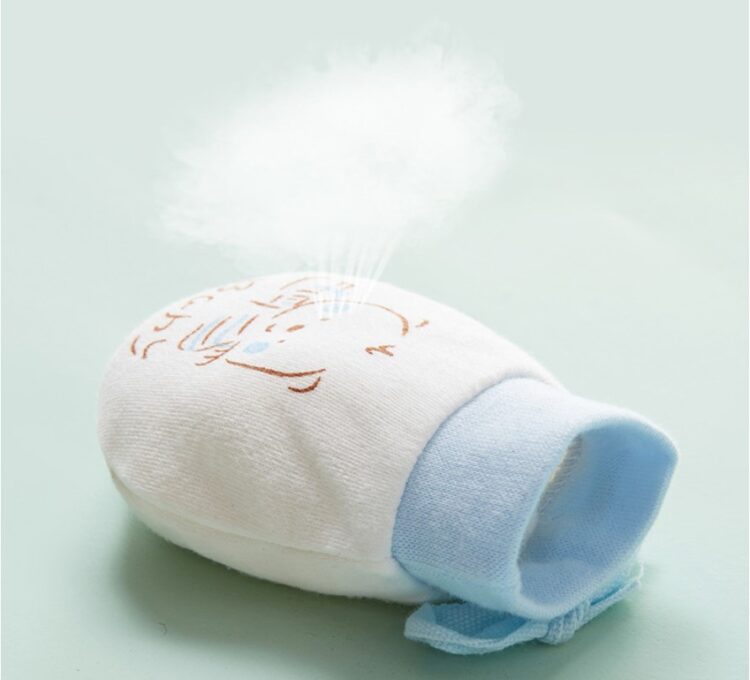 Newborn Baby Mitten