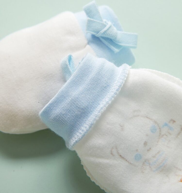 Newborn Baby Mitten