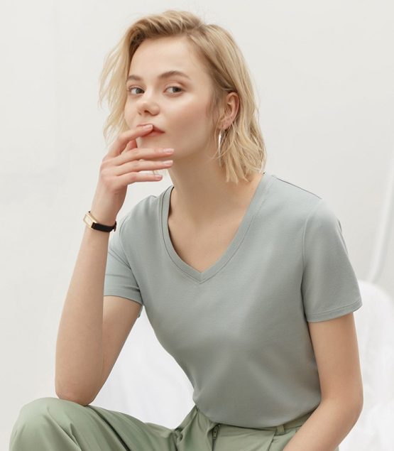 K1077A KosyWear Europe Short Sleeve Blouse 欧美V-领短袖上衣 - Image 2